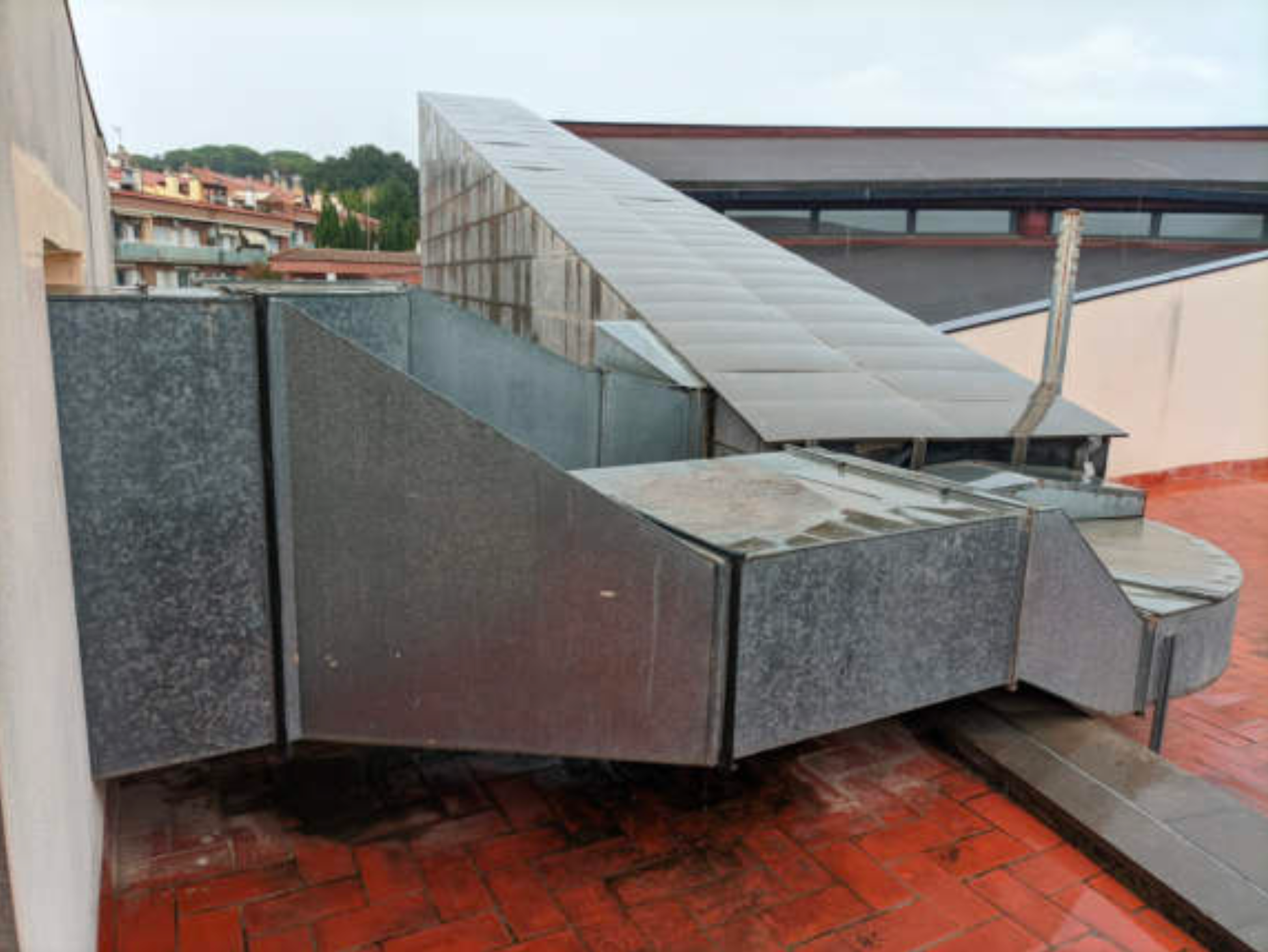L'Ajuntament aprova el projecte per renovar la climatització del Centre Cultural La Roca 